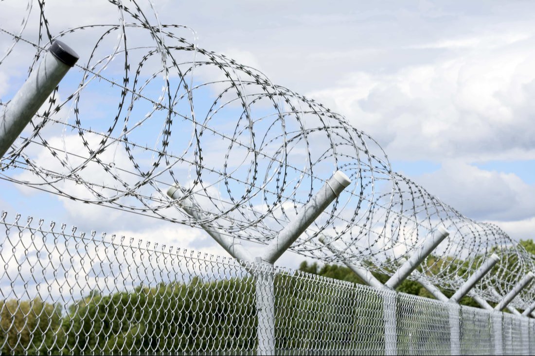 Bulk Chain Link Fencing Supplier Dubai – Serving JAFZA, Dubai South, Al Quoz
